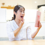 口内炎が気になる女性